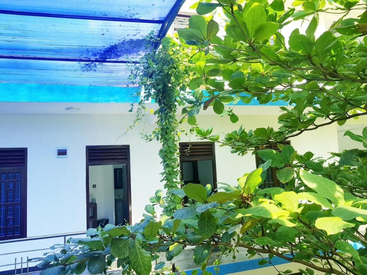 Natraj Guest House Trincomalee Buitenkant foto